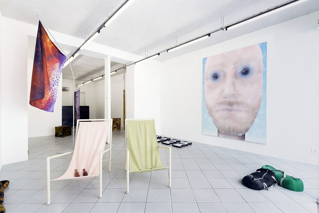STRADDLE THE LINE BETWEEN FORM AND FUNCTION, galerie Jérôme Pauchant STRADDLE THE LINE BETWEEN FORM AND FUNCTION, galerie Jérôme Pauchant