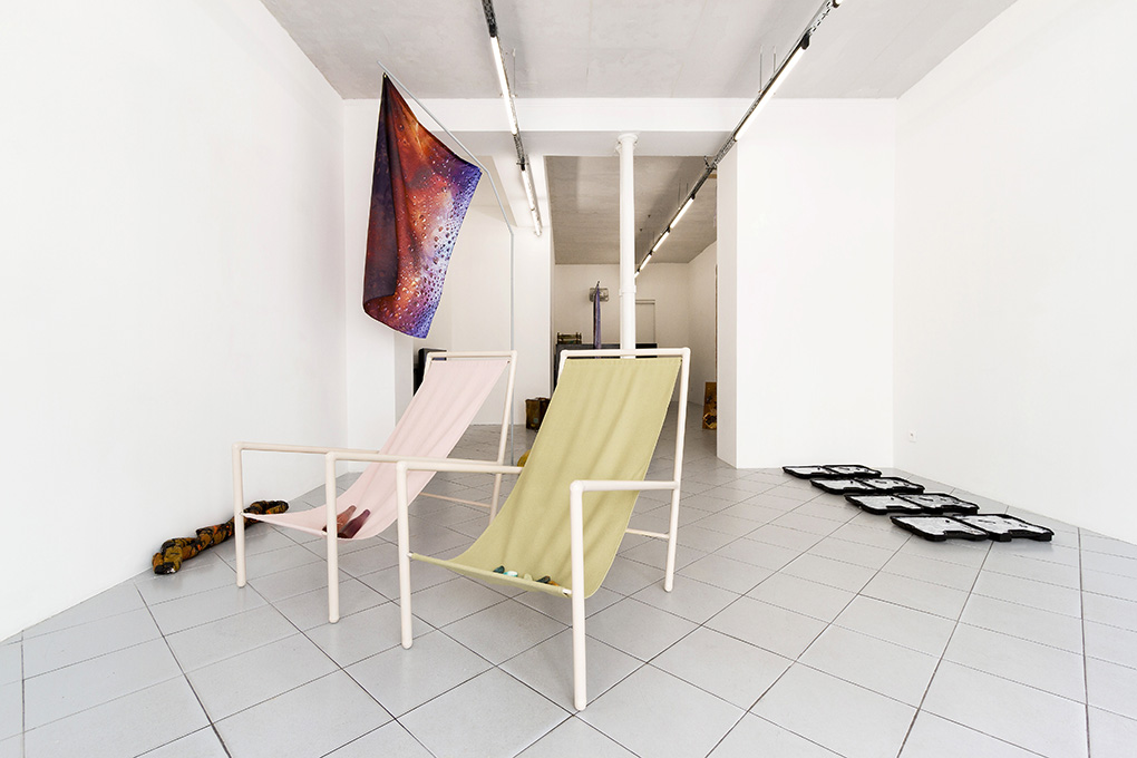 STRADDLE THE LINE BETWEEN FORM AND FUNCTION, galerie Jérôme Pauchant STRADDLE THE LINE BETWEEN FORM AND FUNCTION, galerie Jérôme Pauchant