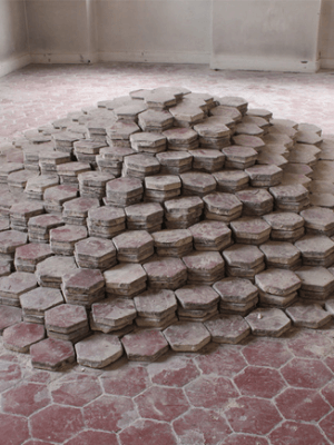 Romain Vicari, installation Cloître, Dijon, 2012