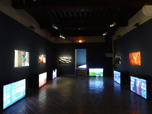 Vincent Ferrané, exposition Bienvenue, Rencontres Photographiques Arles 2015 Vincent Ferrané, exposition Bienvenue, Rencontres Photographiques Arles 2015