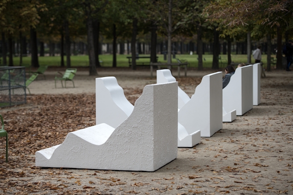 Elvire Bonduelle, Moulure, 2011 Courtesy Galerie Laurent Mueller © Marc Domage