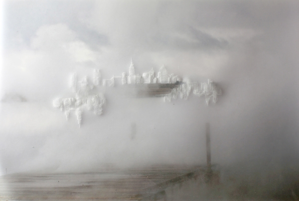 Juliette-Andrea Elie, gaufrage et impression photographique sur papier calque, 2015 ©J-A.Elie