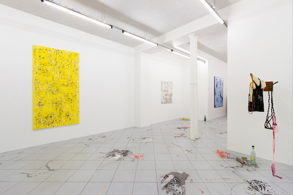 Steven Cox – Bas van den Hurk Vue de l'exposition A moveable Feast, Galerie Jérôme Pauchant Paris