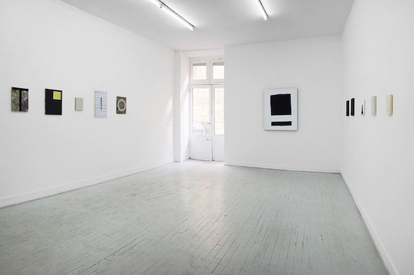 Vue d'exposition Le petit A de O, Galerie Houg. Copyright : Jérôme Michel.