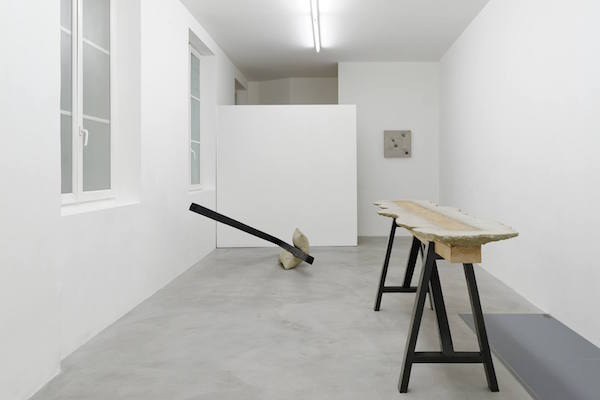 Vue d'exposition One piece at a time Galerie Bertrand Grimont