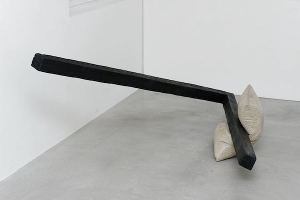 Benjamin Sabatier Vue d'exposition One piece at a time Galerie Bertrand Grimont