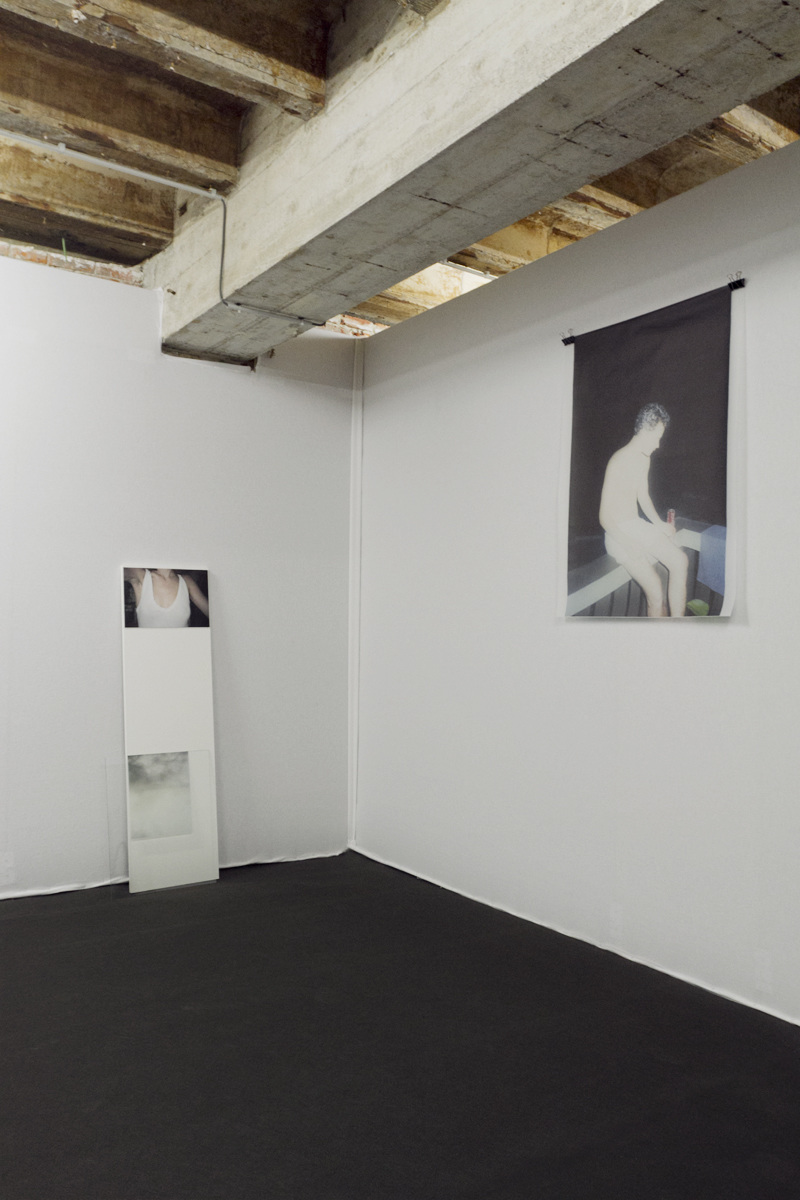 White Trash - stand des éditions Point Contemporain - YIA Art Fair #06 Bruxelles avril 2016. Photo : Rebekka Deubner