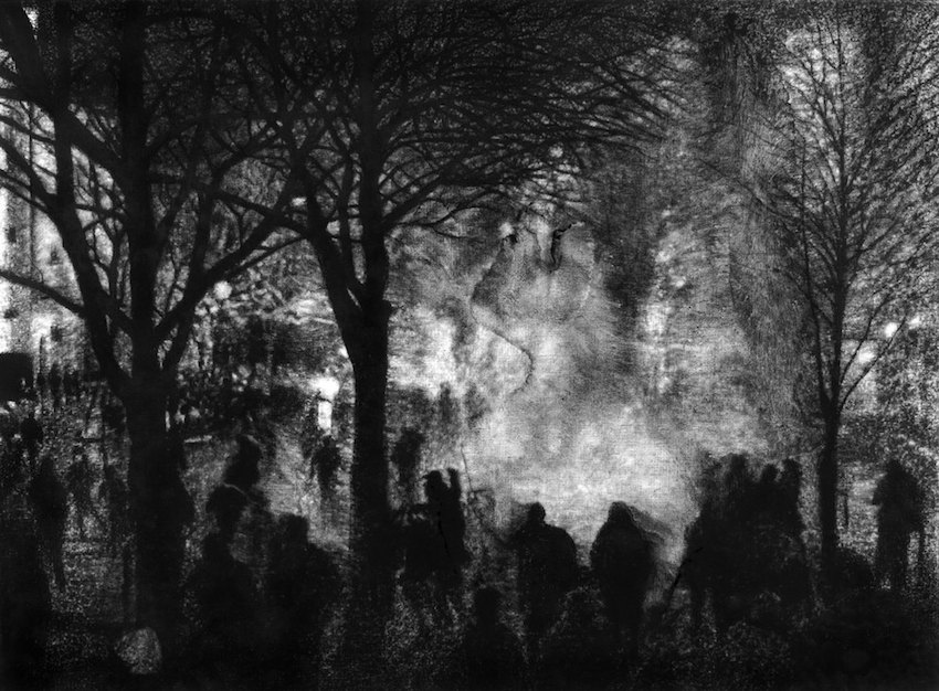 Thomas Lévy-Lasne, Manifestation 02, 2016. Fusain sur papier 56x76cm