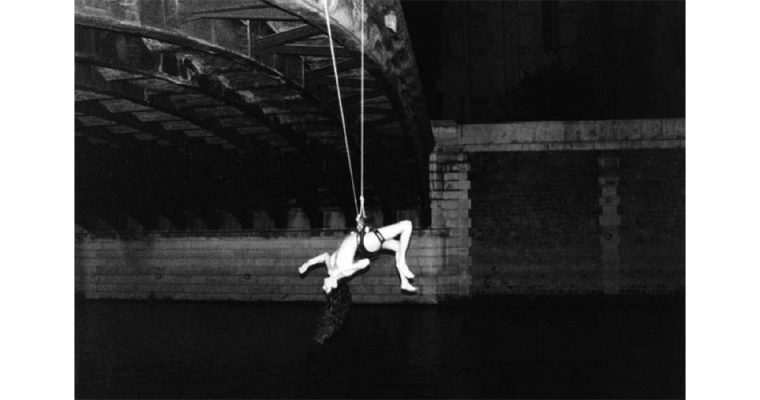 Sarah Trouche, « First », Pont Notre-Dame, Paris