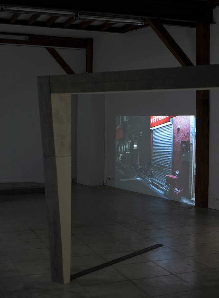 Vue de l'exposition Claire Chassot & Chloé Op de Beeck – Along the slow diagonal line – Shuttle 19 – Paris