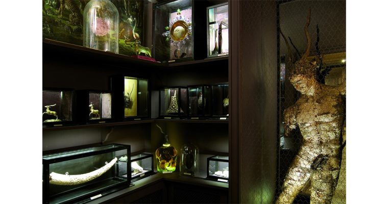 Cabinet licorne – Erwan-Lemarchand, 2007. © Musée de la Chasse et de la Nature, 2017