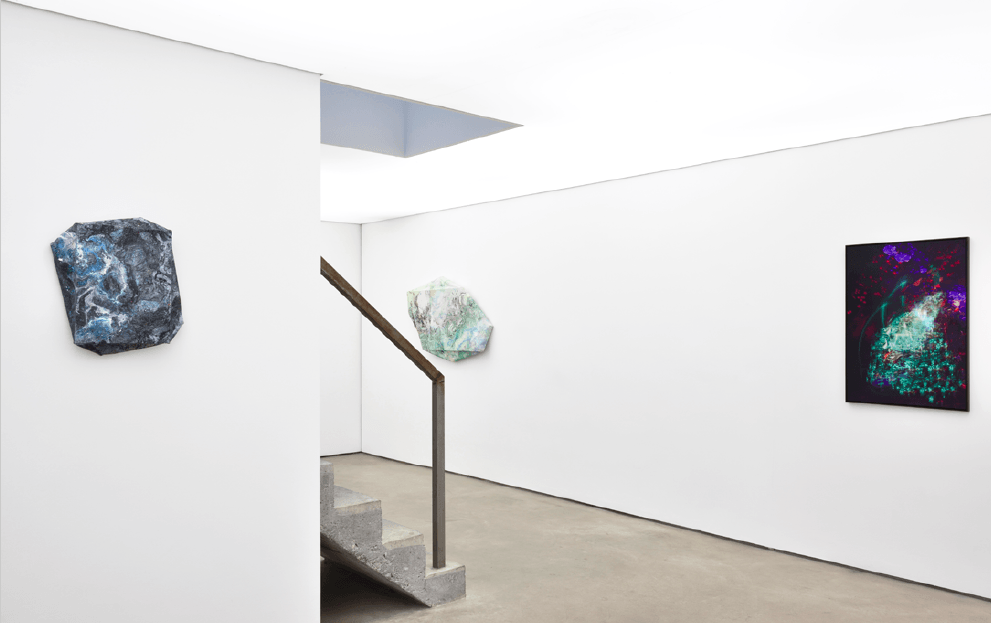 vue de l'exposition ESC(ape)/CTRL de Valentin Dommanget Galerie Lily Robert Paris. Photo Eve Campestrini & Rebecca Fanuele