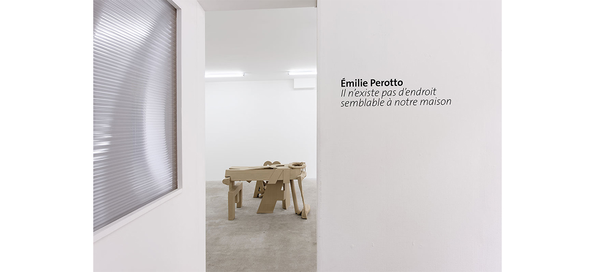 Émilie PEROTTO, Il n’existe pas d’endroit semblable à notre maison, L’Assaut de la menuiserie, Saint-Etienne