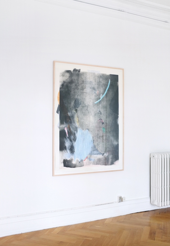 Côme Clerino, VERSO DEUX, 2017. Vue exposition Voir au verso Transfer, acétone, pastel, crayon de couleur, feutre, blanco, sérigraphie, acrylique et mine graphite sur papier 140 x 100 cm, 2017.