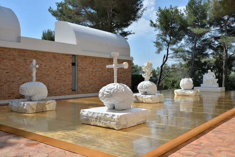 Vues de l'exposition « Ma nation: l'imagination » de Jan Fabre à la Fondation Maeght. © Angelos bvba / Jan Fabre / Adagp Paris 2018. Photos Roland Michaud / Archives Fondation Maeght.