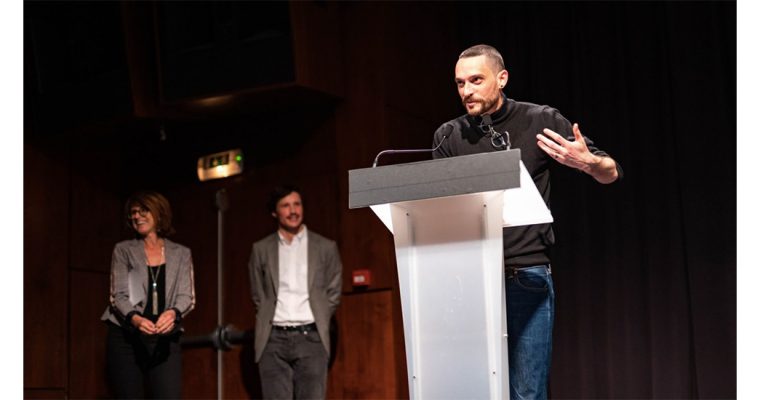 Florian Gaité, lauréat du Prix AICA France 2019