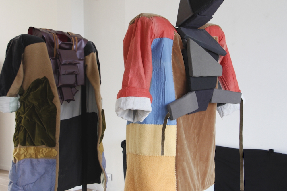 Vue d'exposition Jot Fau, Perdre la face ou faire bonne figure - In-box Bruxelles