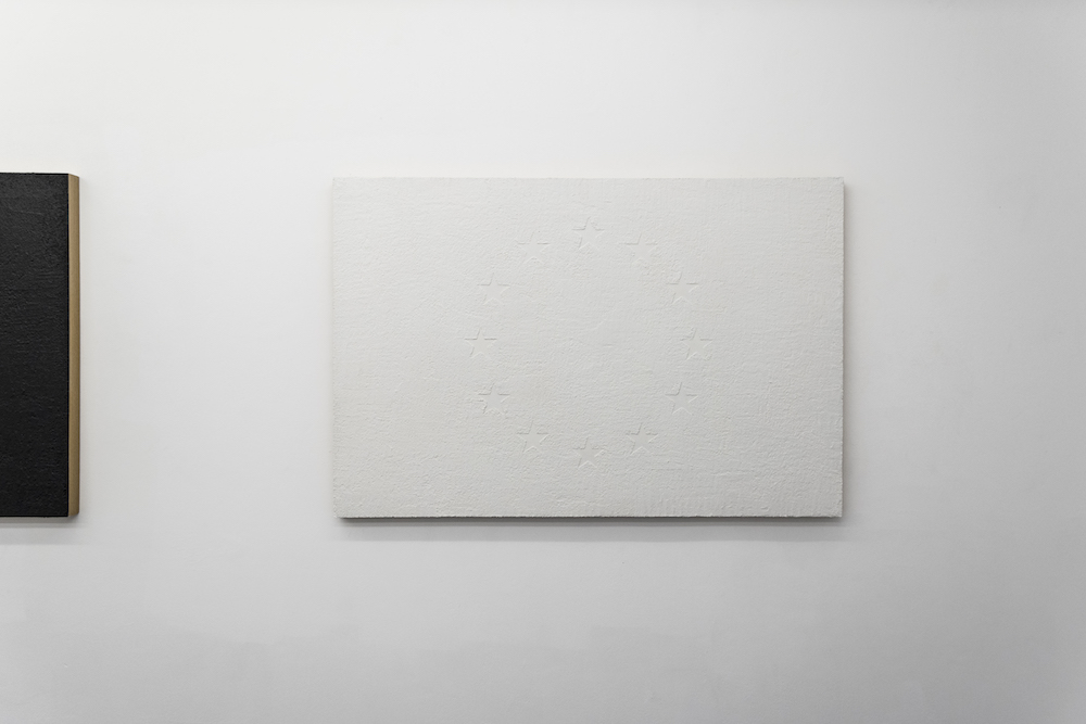 Nicolas Milhé, vue de l'exposition Yougoslavie -Silicone Bordeaux