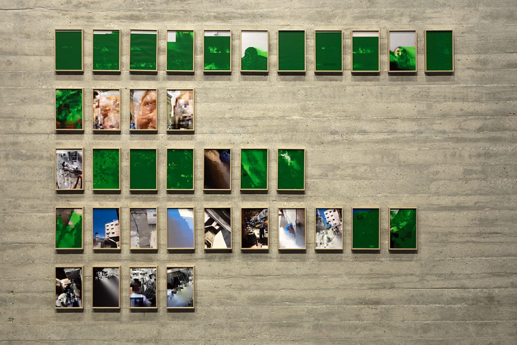 Exposition Sand Comes Through the Window de Taysir Batniji, du 06 juin au 11 août 2019 au Mina Image Centre (Beyrouth, Liban) courtesy de Taysir Batniji et de la galerie Sfeir-Semler (Beyrouth & Hambourg)