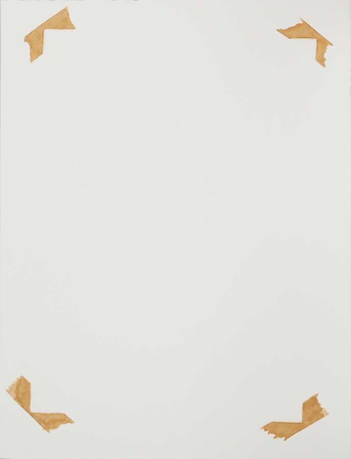 Traces, 2016. Exposition Sand Comes Through the Window de Taysir Batniji du 06 juin au 11 août 2019 au Mina Image Centre (Beyrouth, Liban) Courtesy de Taysir Batniji et de la galerie Sfeir-Semler (Beyrouth & Hambourg)