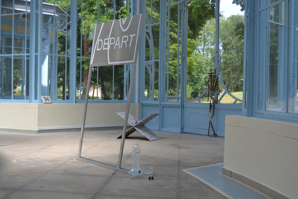 Pauline Lecerf Histoire de l’identité visuelle de la Nièvre de 2001 à 2011, 2019 2 panneaux montage aluminium