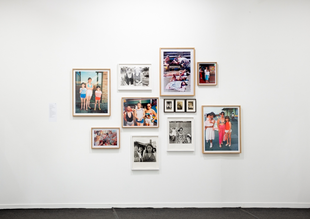 Exposition Tom Wood. Mères, filles, sœurs curatée par Martha Kirszenbaum Rencontres de la photographie Arles 2019 photo Remy Tartanac