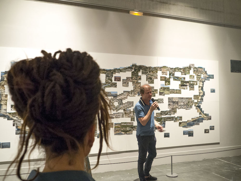 Exposition Cartes postales. Nouvelles d’un monde rêvé, Musée départemental Arles Antique, du 1er juillet au 25 août 2019 dans le cadre des Rencontres de la photographie d’Arles Photo Rémy Tartanac
