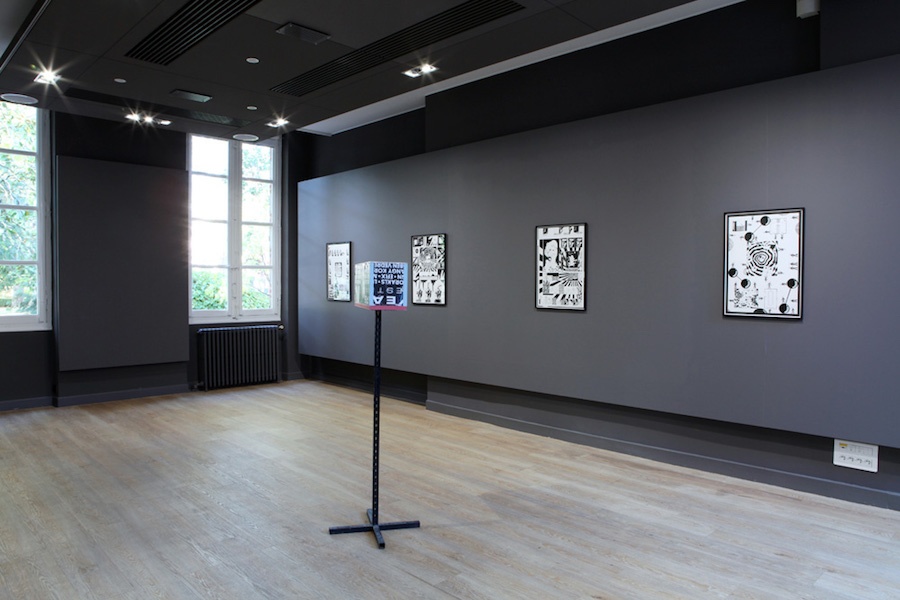 Alan Schmalz, Série Quelques catastrophes, (détail), dessin, 2019, centre d’art Le Lait, Albi, photo Phœbé Meyer