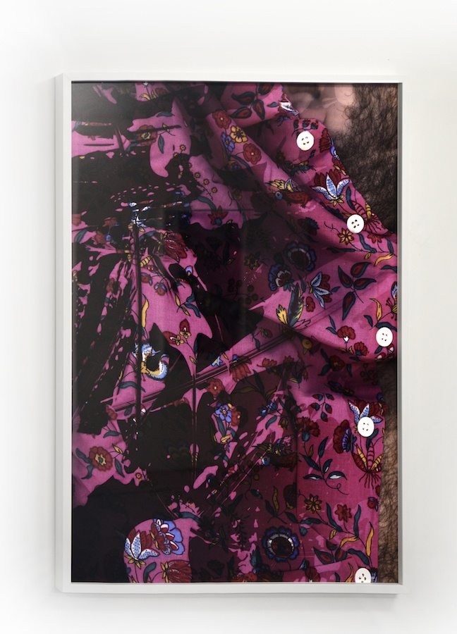 Vue d'exposition Les Chemises de mon père de Baptiste Rabichon au CACN - centre d’art contemporain de Nîmes Courtesy artiste Photo CACN