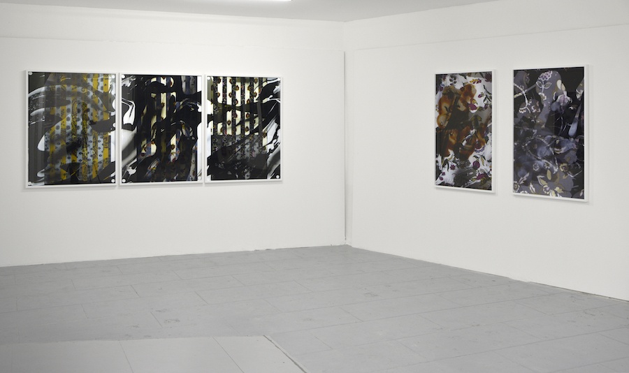 Vue d'exposition Les Chemises de mon père de Baptiste Rabichon au CACN - centre d’art contemporain de Nîmes Courtesy artiste Photo CACN