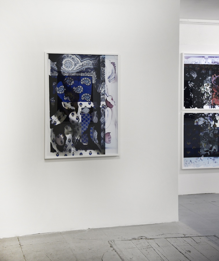 Vue d'exposition Les Chemises de mon père de Baptiste Rabichon au CACN - centre d’art contemporain de Nîmes Courtesy artiste Photo CACN