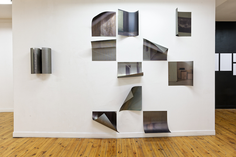 Vue d'exposition Tracks / Repeat d'Aurélie Pétrel. Courtesy Ceysson & Bénétière Photo C. Cauvet