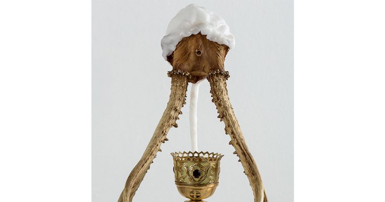 Ilya Fedotov-Fedorov, Miniature museum of poisons, 2018. 43 x 28 x 30-cm copyright et courtesy artiste et Anna Nova Gallery