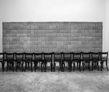 MANOLIS BABOUSSIS – DE L’ARCHITECTURE À LA PHOTOGRAPHIE.