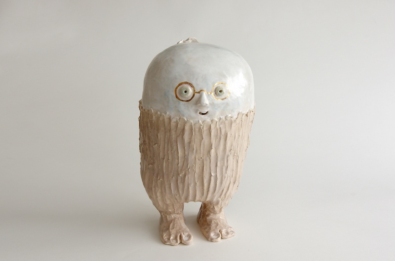 Hélène Loussier, Meilleur ami, 2018. 42 x 28 x 32 cm. Courtesy Hélène Loussier