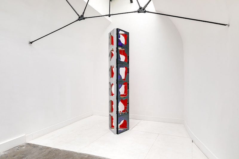 Vue de l'exposition So close jusqu'au 08 juillet 2020 Galerie Guido Romero Pierini - Michael Timsit Paris