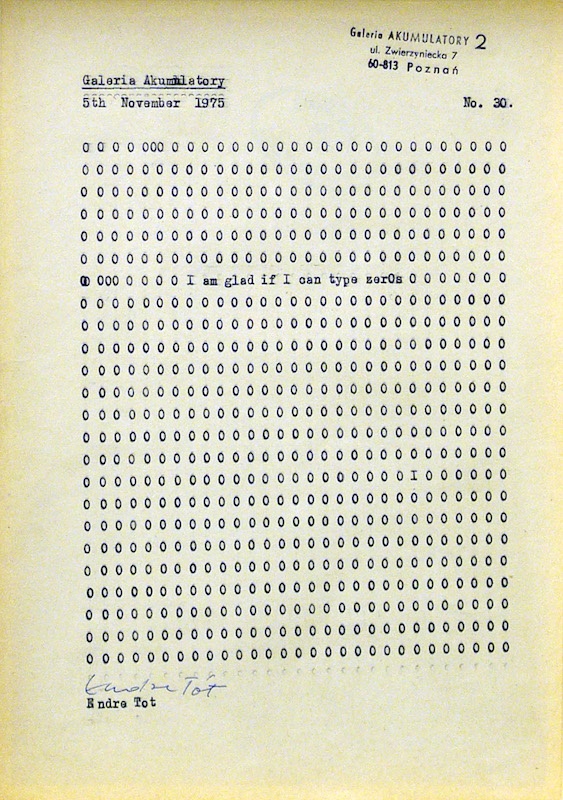 Endre Tót I am glad if I can draw a line | 1971-1976 / 2015 photographie et impression sur carton photographie 12 x 18 cm (46,8 x 42,8 cm) ed. 10