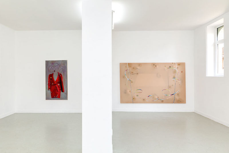 Vue de l'exposition Mathilde Ganancia, Onces-sur-Joult Du 12 septembre au 25 octobre 2020 courtesy de l’artiste et Les Bains-Douches Crédit photo Romain Darnaud