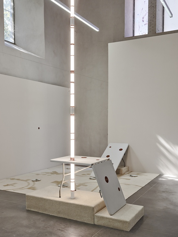 Vue de l'exposition "D'ailleurs, la vie ici", David de Tscharner, 2020, Centre d'art contemporain Les Capucins, Embrun ©f.deladerriere