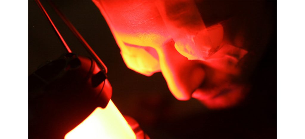 Geoffrey Badel, image extraite du film From a speck of dust to strange things