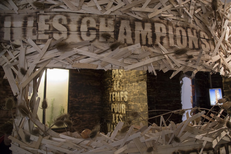 EN DIRECT / Exposition LE SOLEIL BRILLE ENTRE LES PAROIS AMOVIBLES Collectif WALC (Wolf Cuyvers - Alethia Lecoq) Dijon septembre 2020.