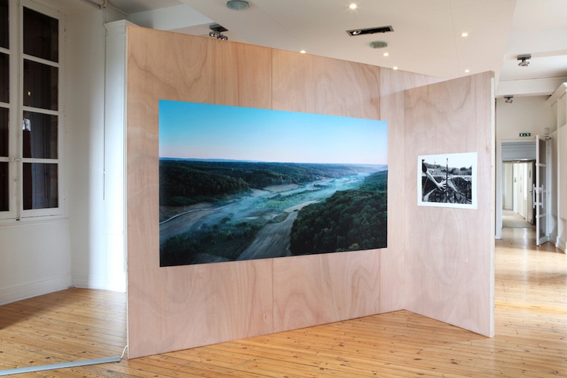 vue de l'exposition « Si c'est pour les gens, ça doit être beau », dit-elle, de Jeremiah Day, centre d'art Le Lait, 2020, Albi (FR), photo Phœbé Meyer
