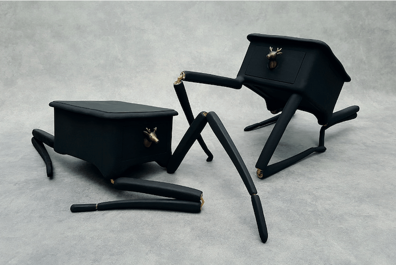 Ghyslain Bertholon, Couple de Chevets style Louis XV au repos, 2019 Sculptures / Bois et laiton / pièces uniques, 70 x 30 x 33 cm ; 80 x 30 x 20 cm Courtesy artiste et Olivier Castaing School Gallery