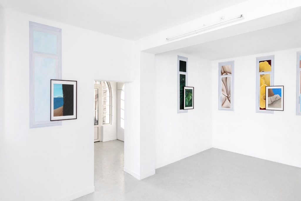 Vue de l'exposition Overseas de Chloé Quenum jusqu'au 28 février 2021, Les Bains-Douches, Alençon courtesy de l’artiste et Les Bains-Douches, Alençon - Photo Romain Darnaud