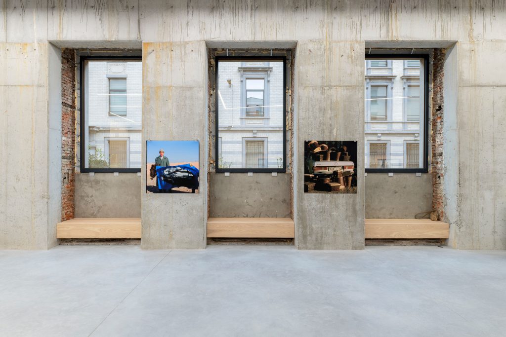 vue d'exposition Julien Boudet, Tout est bleu - Stems Gallery