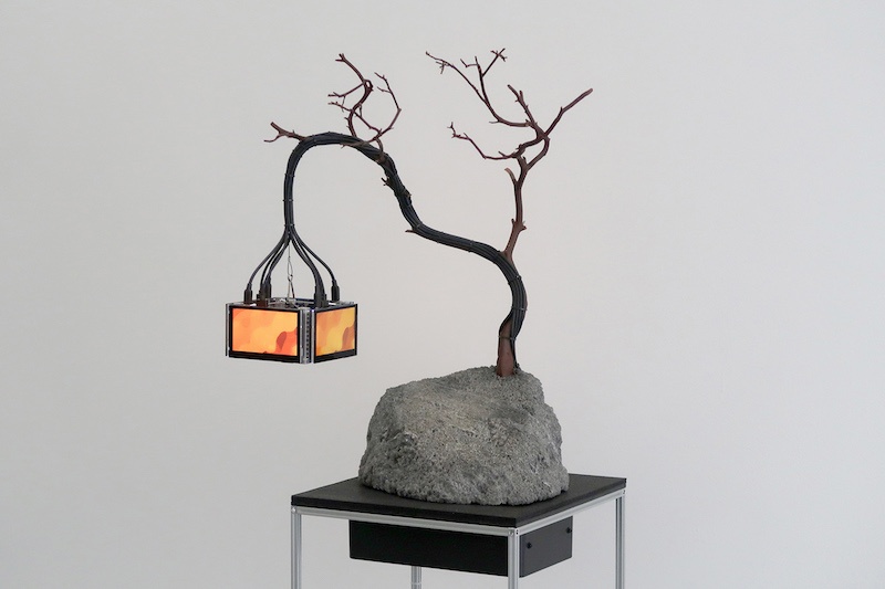 Nicolas Sassoon, The Prophets (Lantern #3), 2020, LCD screens, Volcanic rocks, Manzanita wood, electronics, aluminum, ABS, 48x40x112cm