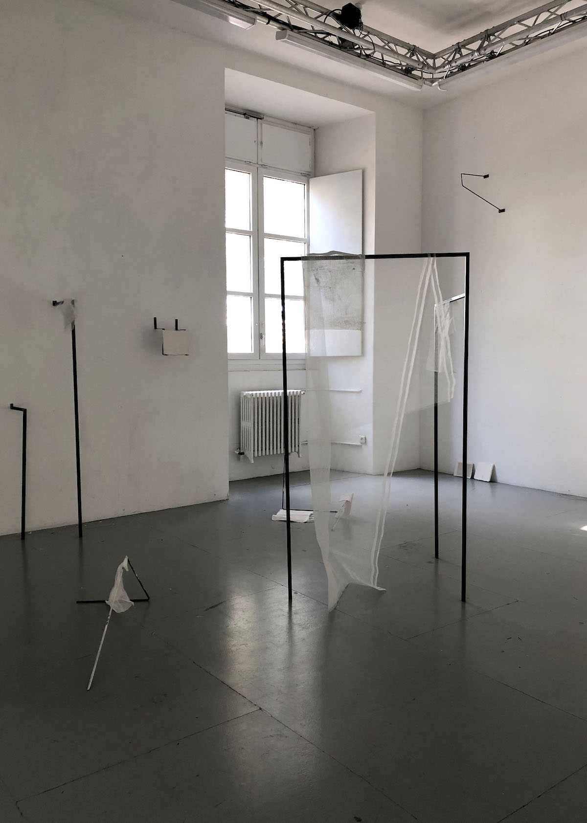 NINE PERRIS, ARCHITECTURE SUGGEREE