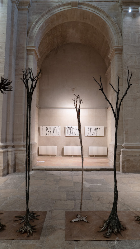 Vue exposition « Trajectoires » de Sybille Friedel et Ndary Lo, Chapelle du Collège de Carpentras