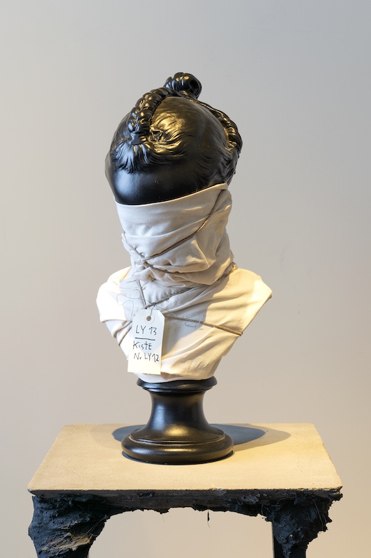 Vue exposition « Des formes et l’Histoire », une grammaire possible, Galerie Gradiva, Paris