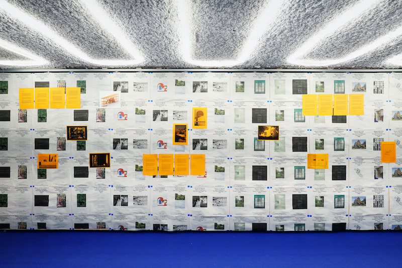vue de l’exposition Légendes 10 maisons particulières (crédit photographies © Nicolas Dorval-Bory)